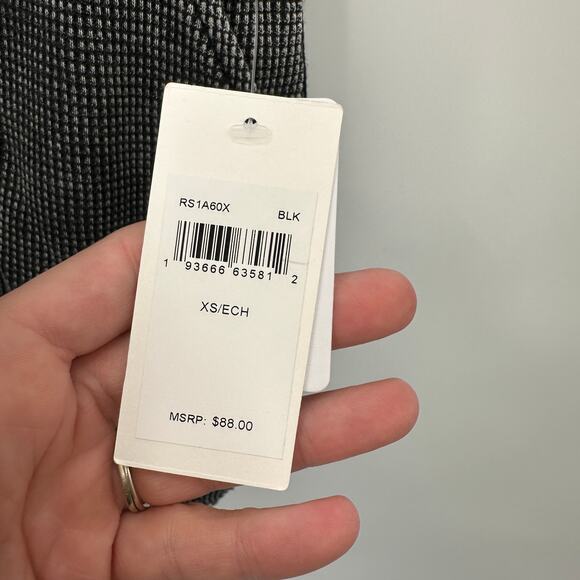 SPLENDID NWT Mineral Wash Waffle Knit Drawstring Shorts in Black  // XS - Picture 4 of 10